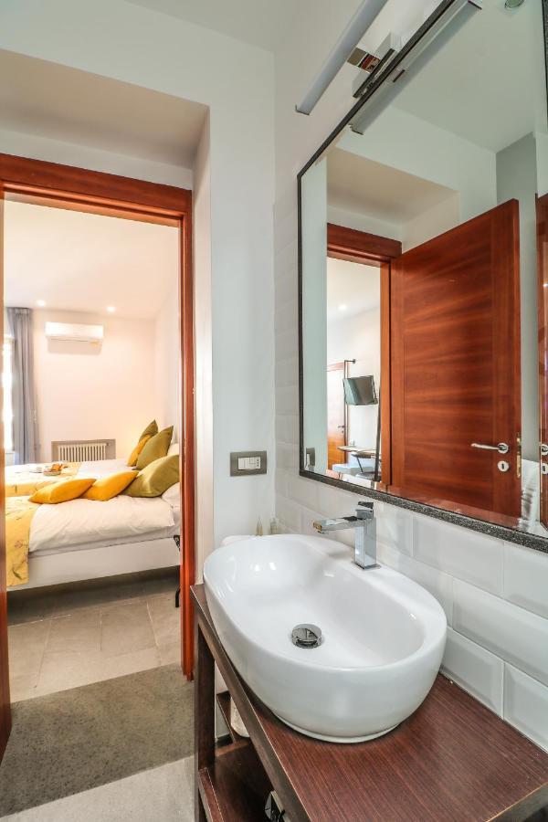 Terrazze Del Lungomare Bed & Breakfast Наполи Екстериор снимка