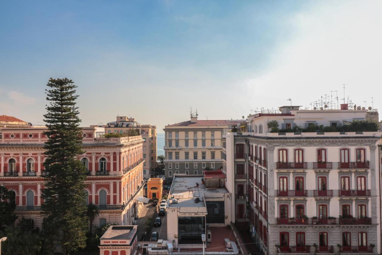 Terrazze Del Lungomare Bed & Breakfast Наполи Екстериор снимка