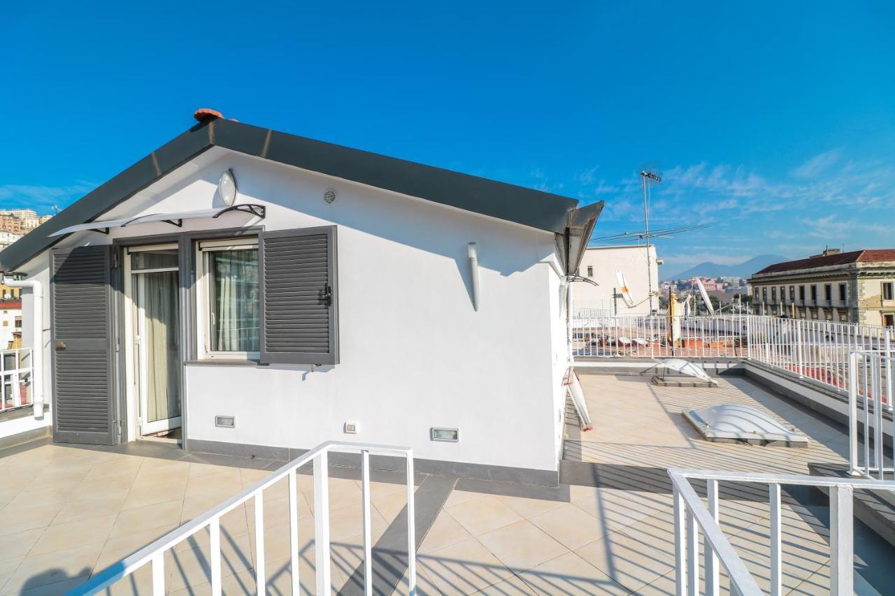 Terrazze Del Lungomare Bed & Breakfast Наполи Екстериор снимка