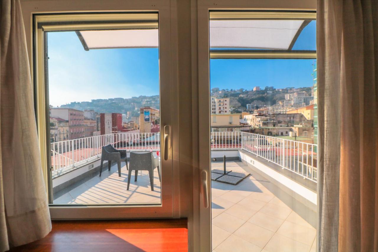Terrazze Del Lungomare Bed & Breakfast Наполи Екстериор снимка