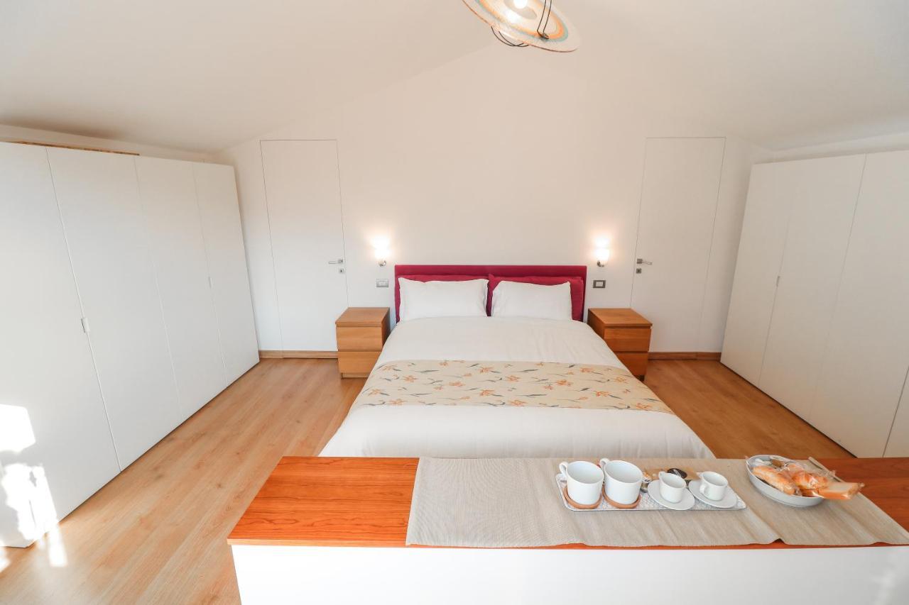 Terrazze Del Lungomare Bed & Breakfast Наполи Екстериор снимка