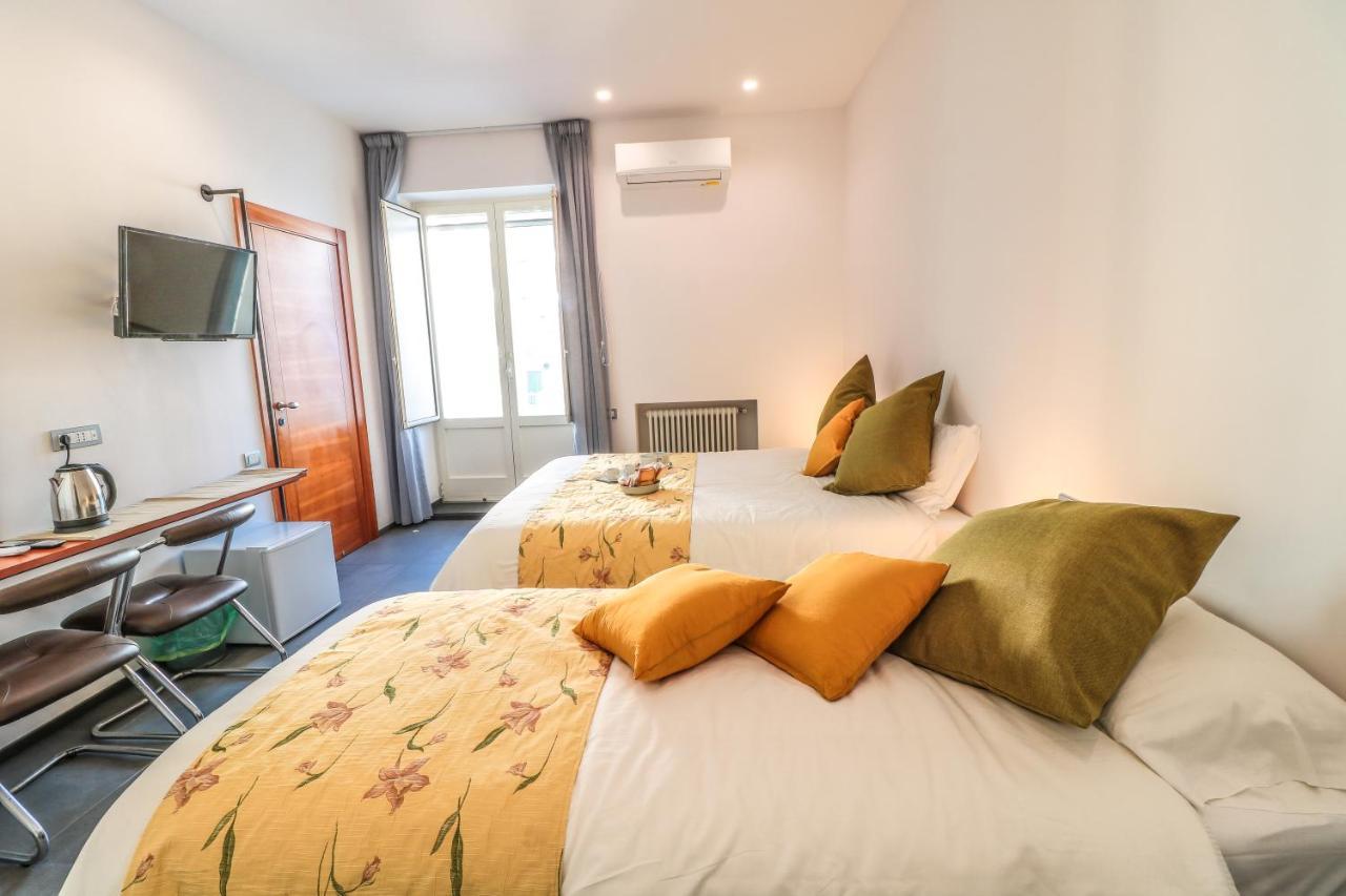 Terrazze Del Lungomare Bed & Breakfast Наполи Екстериор снимка