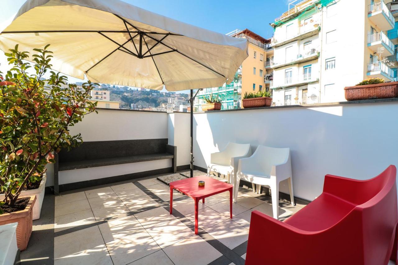 Terrazze Del Lungomare Bed & Breakfast Наполи Екстериор снимка