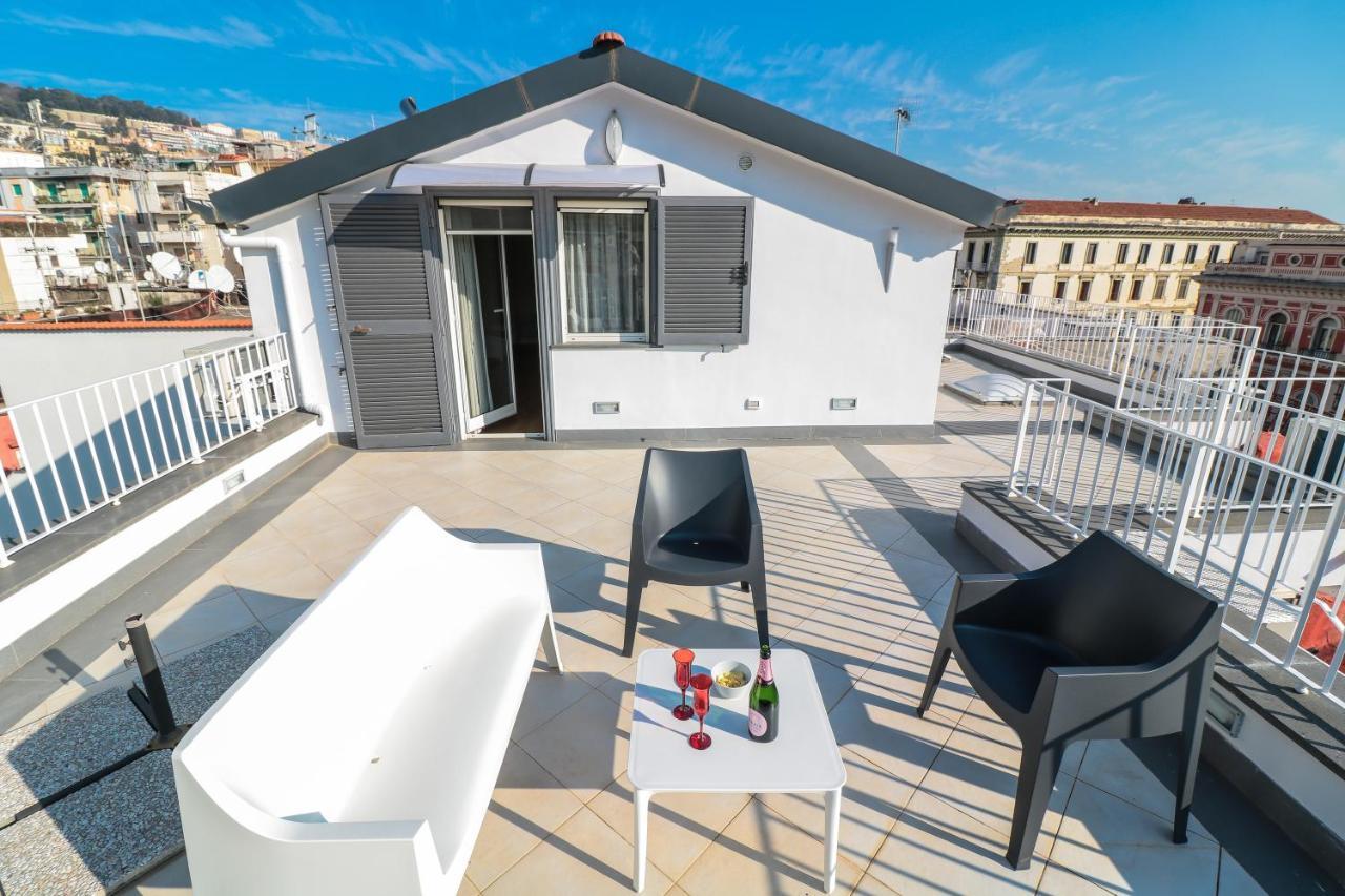 Terrazze Del Lungomare Bed & Breakfast Наполи Екстериор снимка